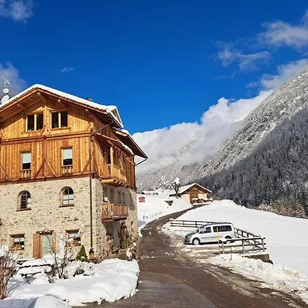 Val Di Hotel